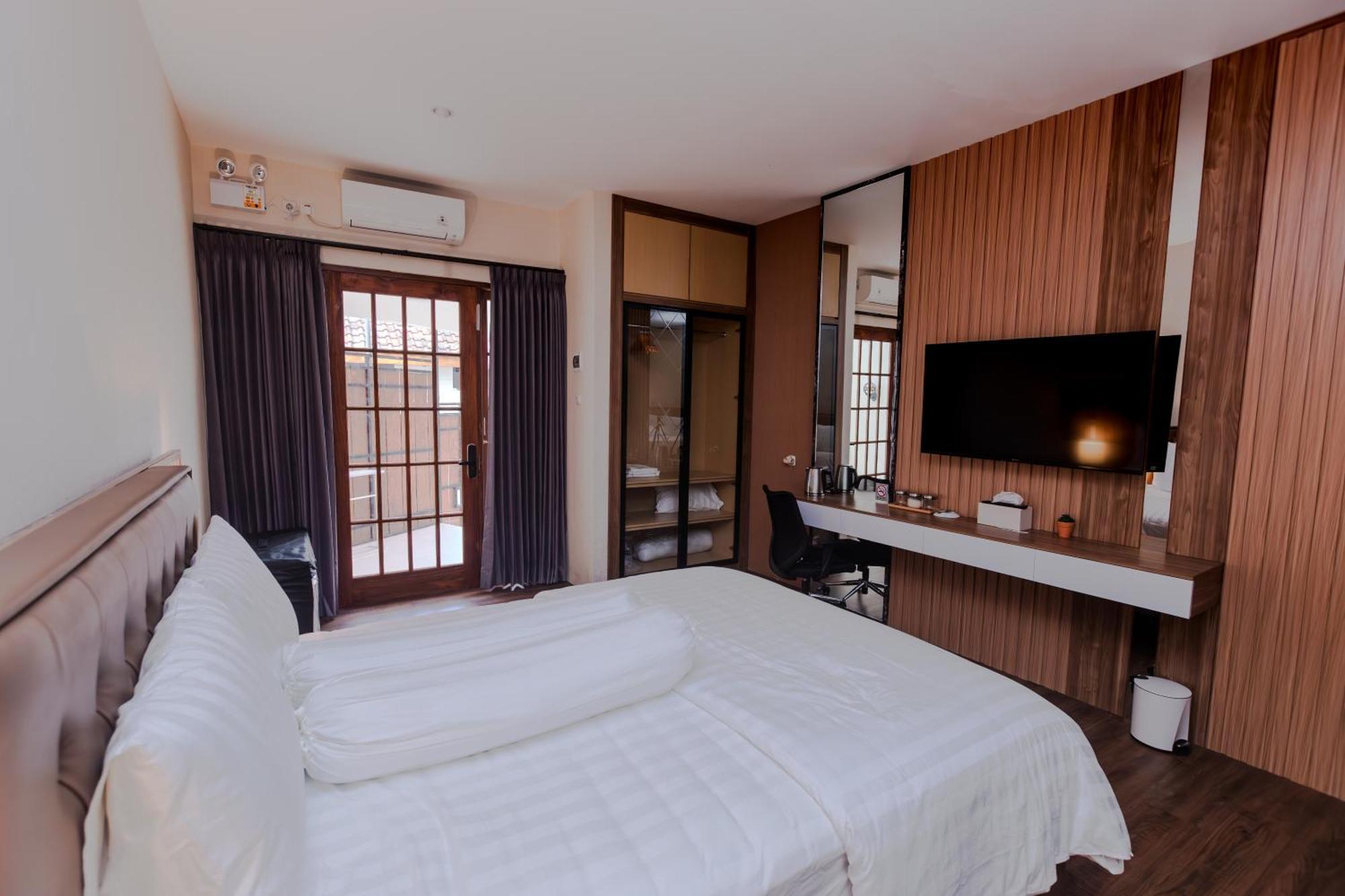 Inez Homestay Yogyakarta Bagian luar foto